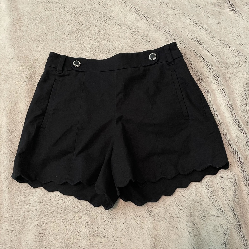 Anthropologie scallop hem shorts